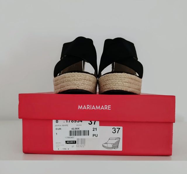 Sandalias con cuña MariaMare