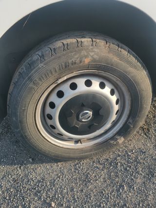 205/65 R16C 107/105R sunitrac ultravanII