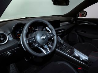 ALFA ROMEO TONALE HIBRIDO ENCHUFABLE 280CV 4X4 AUTOMATICO