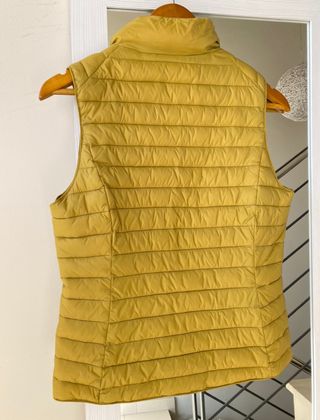 Chaleco Verde Pistacho Massimo Dutti