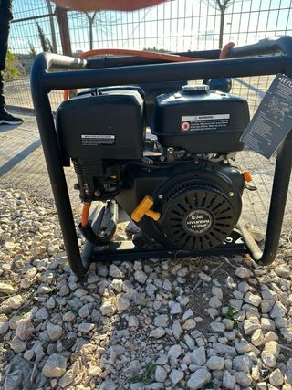 GRUPO ELECTRÓGENO GASOLINA Y GAS HYUNDAI HY6000