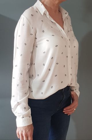 camisa blanca de Pull£Bear