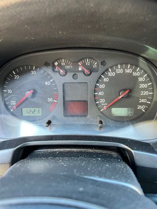 Volkswagen Golf 2003