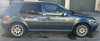 Volkswagen Golf 2003