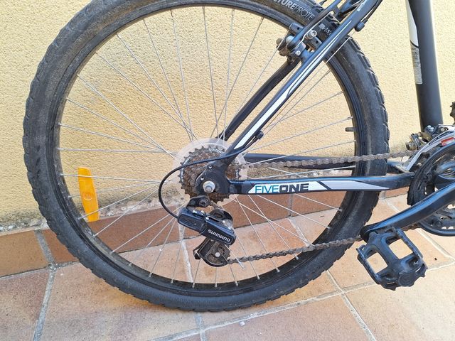 BICICLETA DE MONTAÑA...