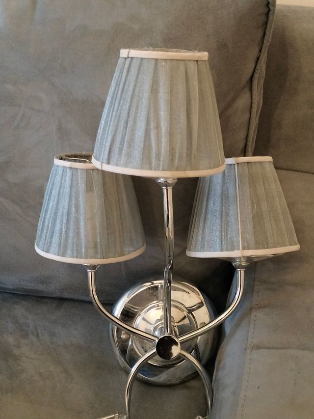 Vendo lampadario da parete