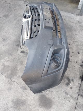 Parachoques delantero Opel combo 2014