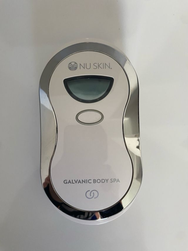 Galvanic body spa - Nu Skin