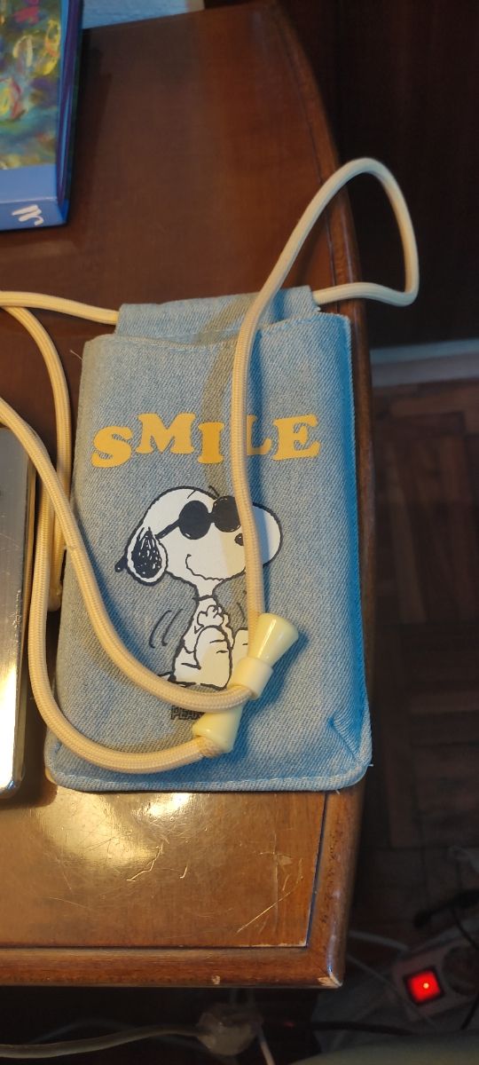 Bolsito  vaquero para móvil Snoopy