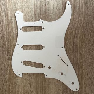 pickguard stratocaster 9