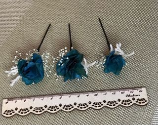 Horquillas de flores preservadas