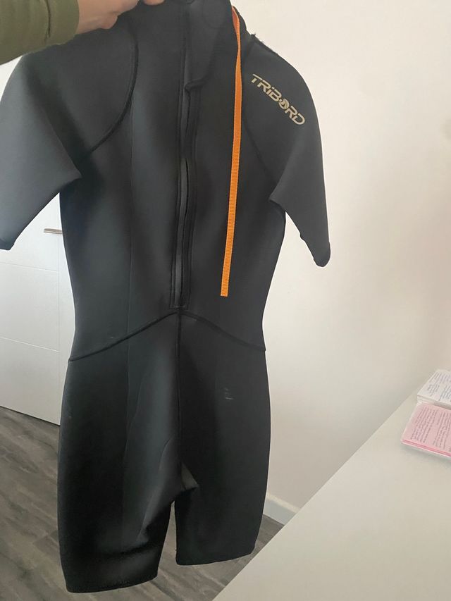 Traje neopreno corto xs