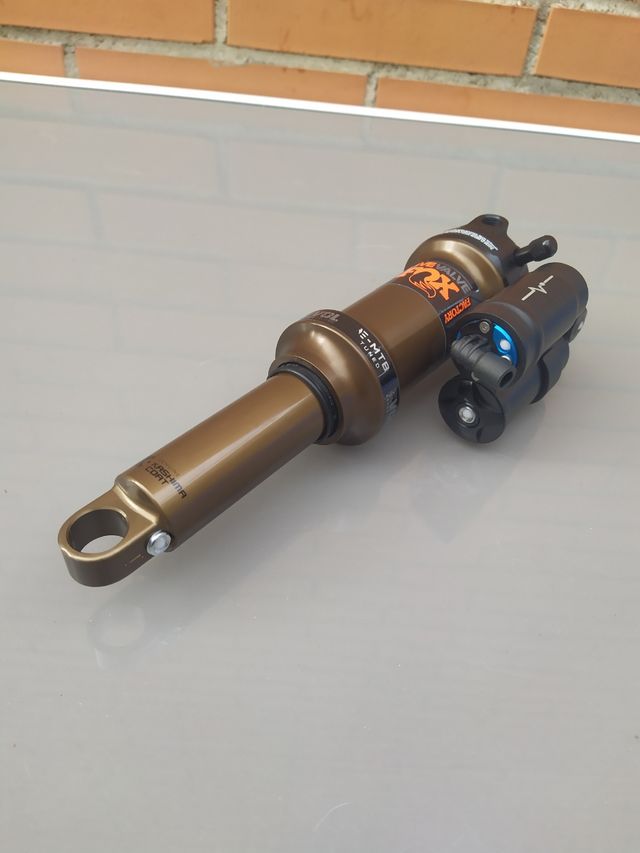 FOX Kashima 205x60mm LIVE IRD TRUNNION. E-Bike.MTB