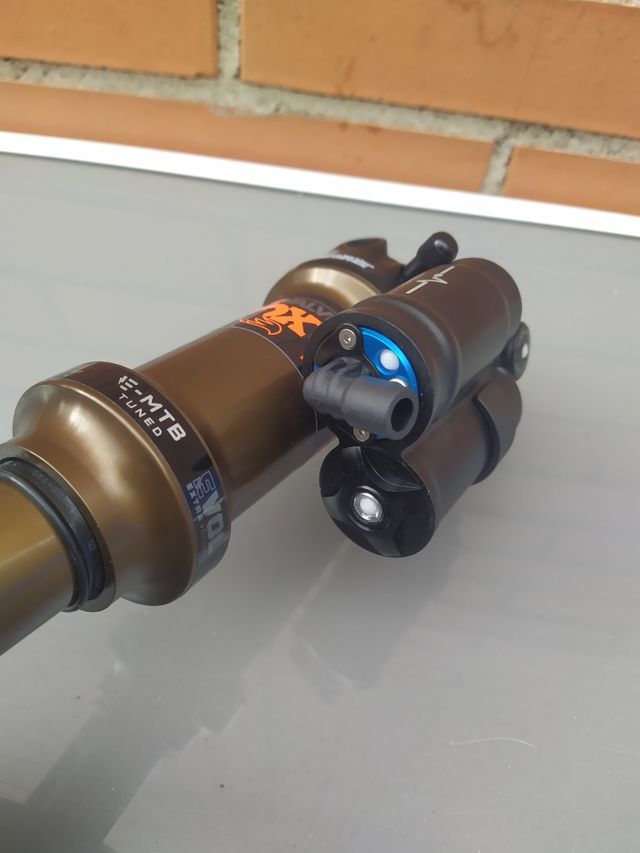 FOX Kashima 205x60mm LIVE IRD TRUNNION. E-Bike.MTB