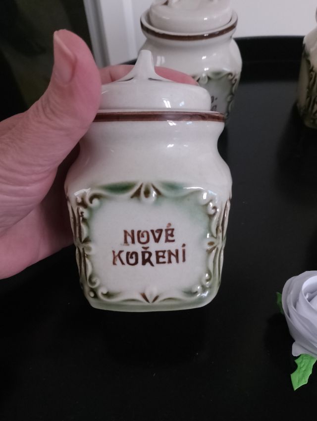 Juego de botes de especias checo