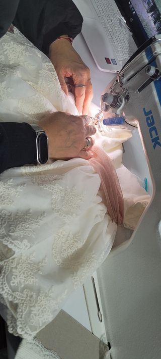 Se Hacen a Medida Bautizo y Ceremonia Modista prof