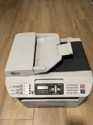 Impresora multifuncion blanco y negro Brother