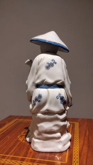 Figura porcelana Eiho anciana