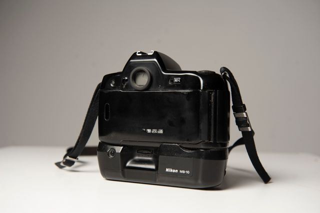 Camara Nikon F90X analogica reflex