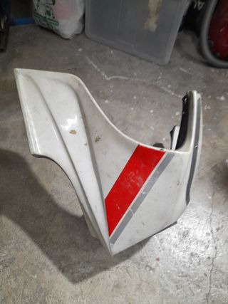 CARENADO COMPLETO CON FALDONES SUZUKI GSX 400E