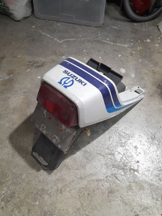 COLIN COMPLETO SUZUKI GSX 400 E
