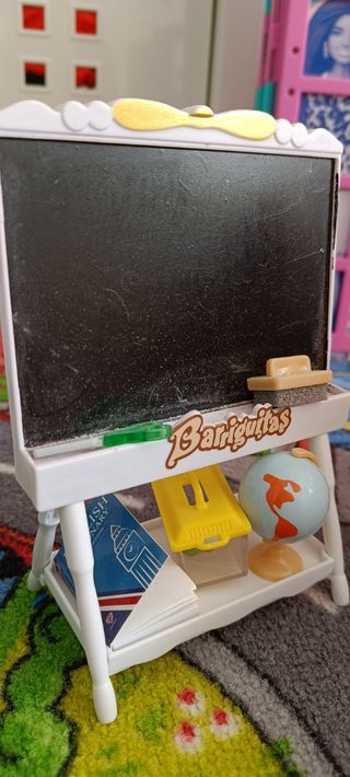 Juguete escuela barriguitas + Carrusel