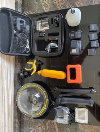 Gopro Hero 7 Black con accesorios