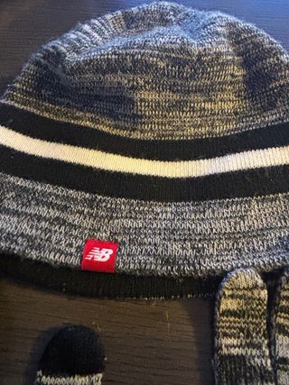 conjunto de gorro y guantes