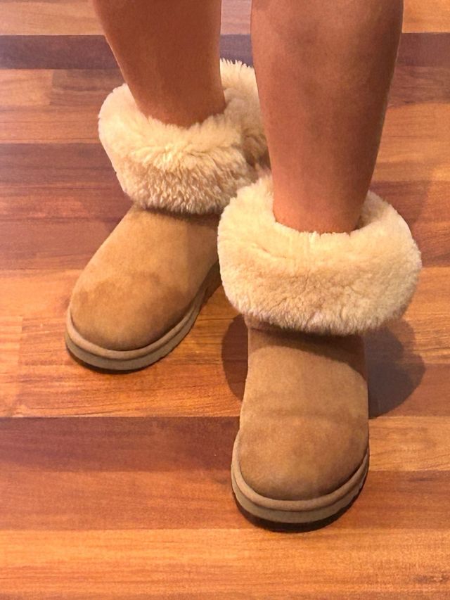 stivali Ugg con pelo