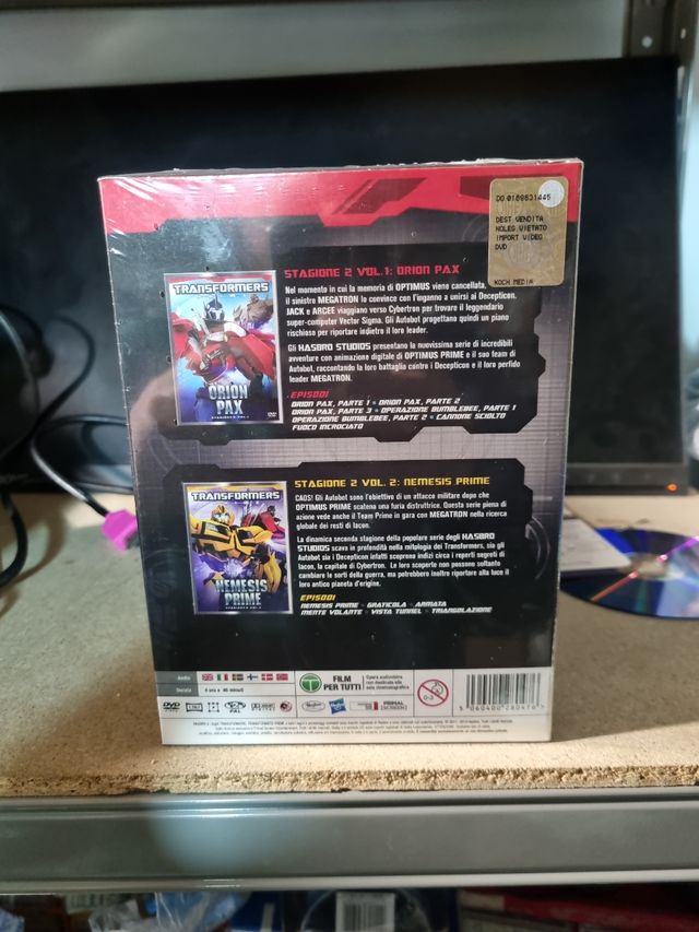 Kit 2dvd +robot transformers nuovo