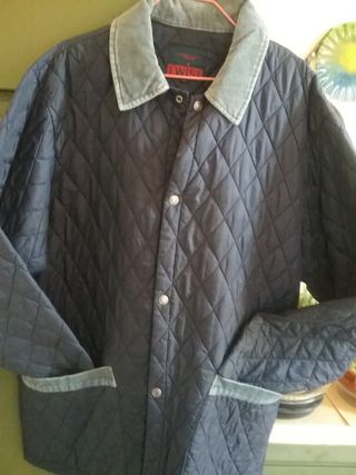 chaqueta ,anorak mujer talla 46/48,hay medida