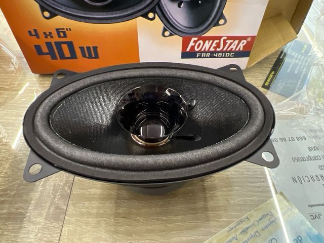 Altavoces de coche 4x6