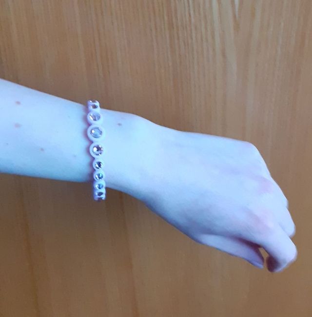 BRACCIALETTO IN SILICONE CON STRASS STROILI