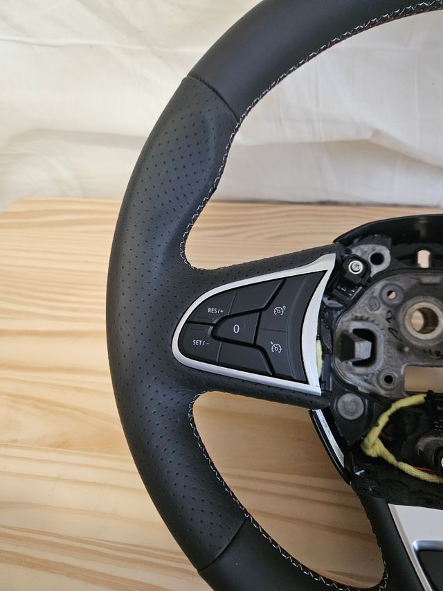 Volante Nuevo Megane RS