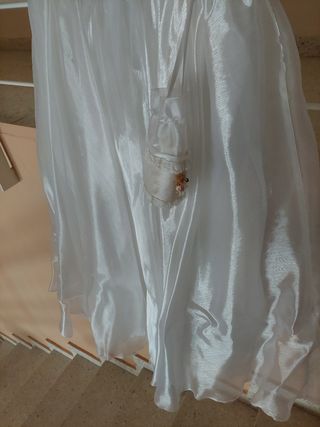 Vestido de comunicación.