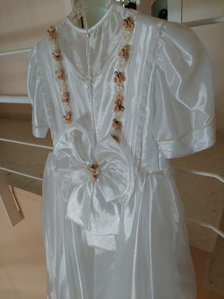 Vestido de comunicación.