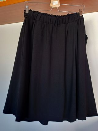 Falda negra Kiabi T.40