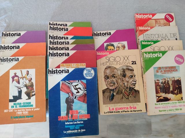 Lote de revistas de historia.