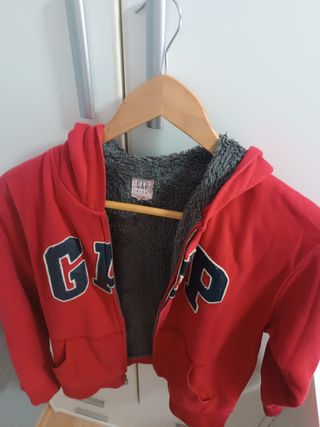 Sudadera Gap con cremallera 