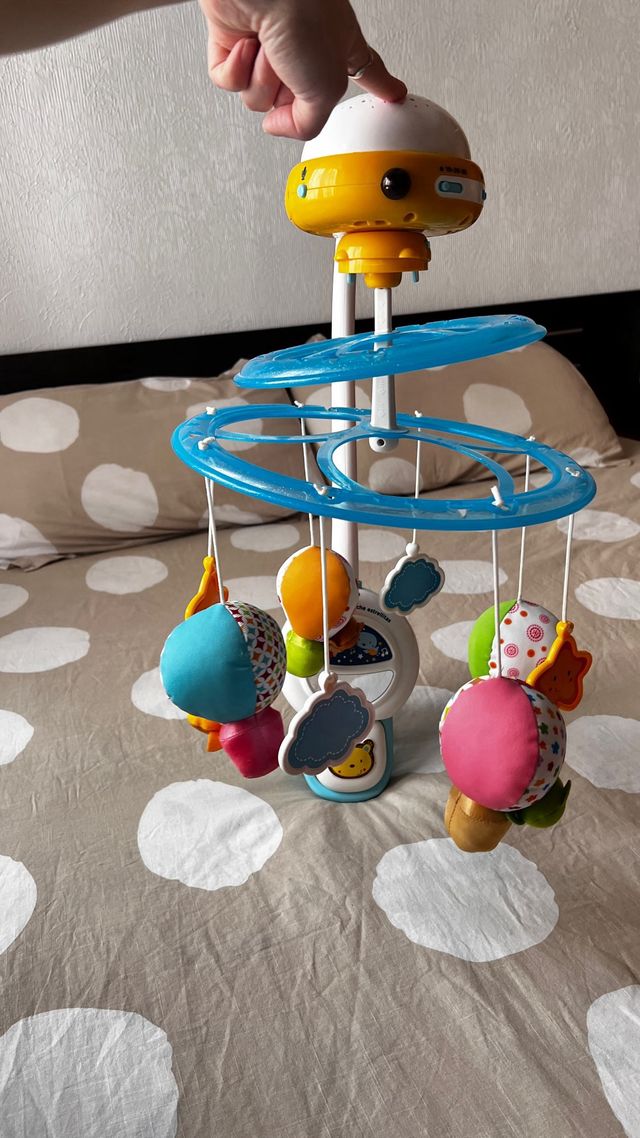 movil cuna Vtech baby noche estrellitas 