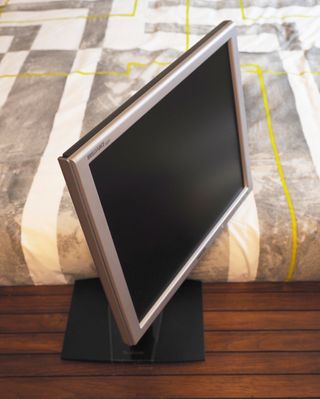 Monitor PHILIPS 190P7ES y base regulable VIEWSONIC