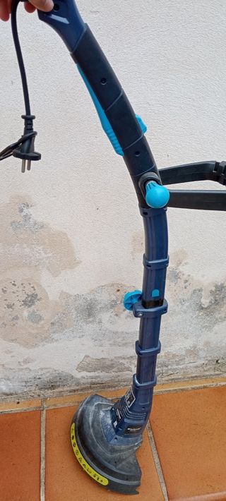 Desbrozadora eléctrica