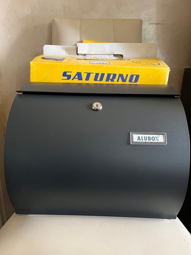 cassetta postale saturno