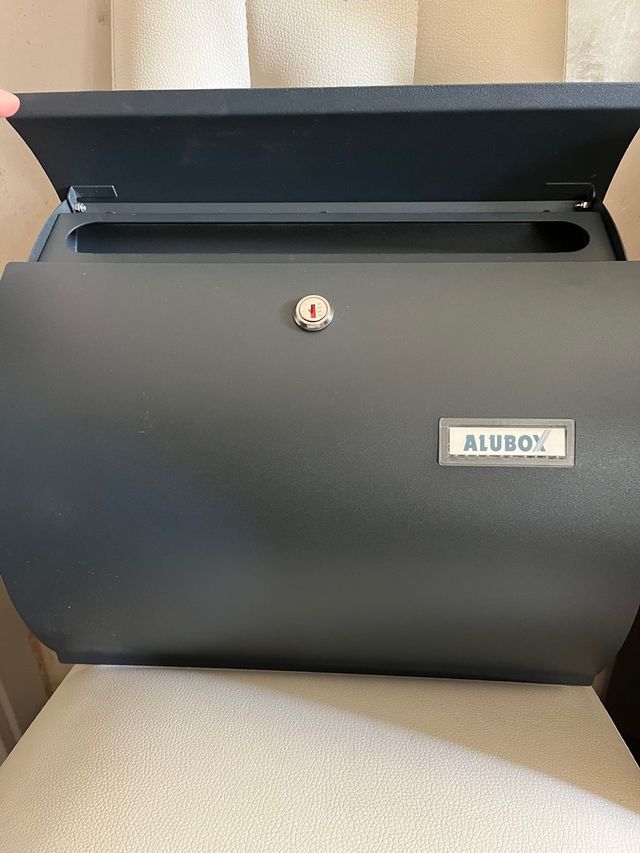 cassetta postale saturno