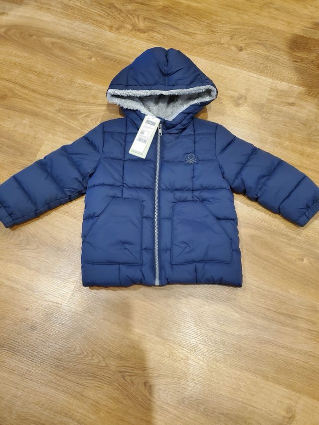 Abrigo niño nuevo Benetton