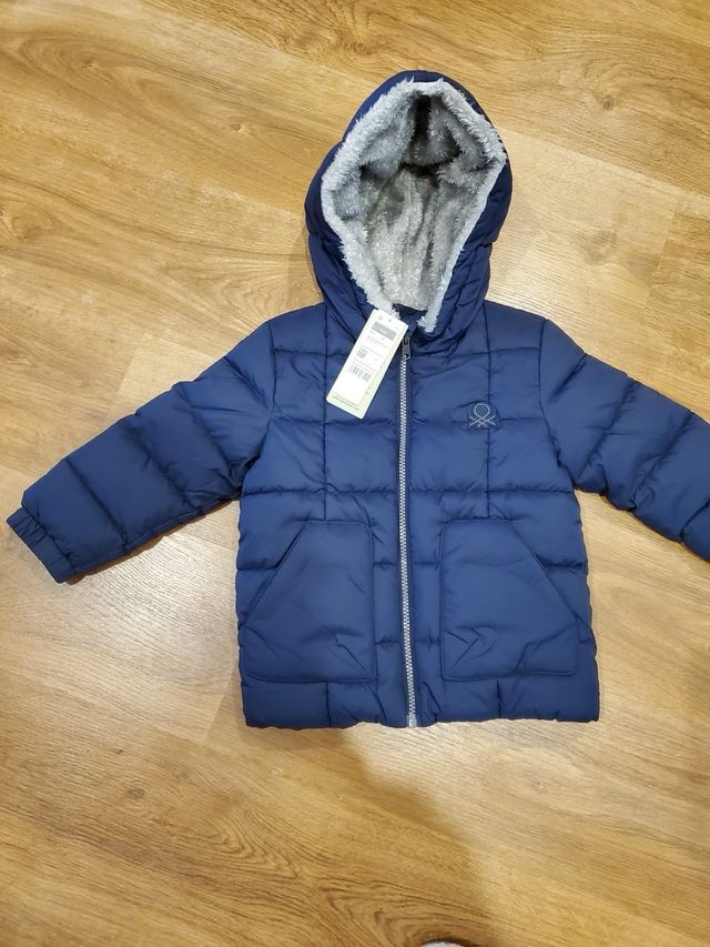 Abrigo niño nuevo Benetton