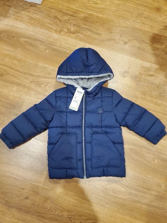 Abrigo niño nuevo Benetton