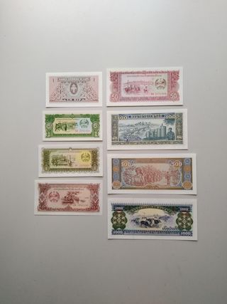 LAOS 8 BILLETES DIFERENTES 