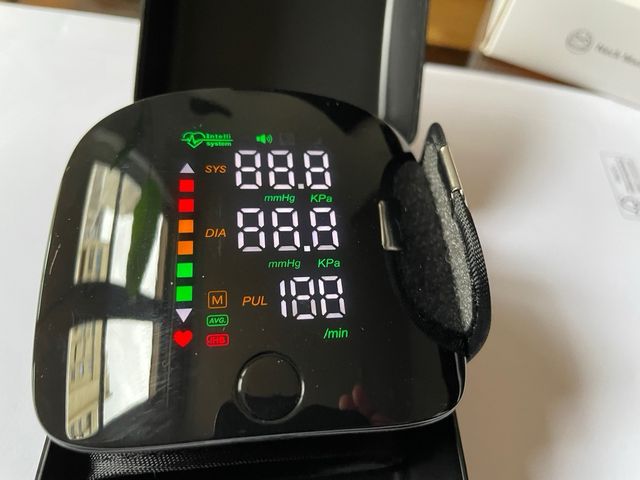 TENSIOMETRO DE MUÑECA