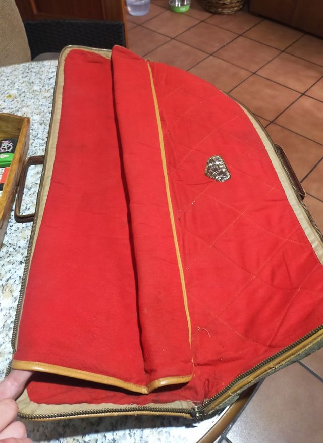 Funda piel escopeta  antigua